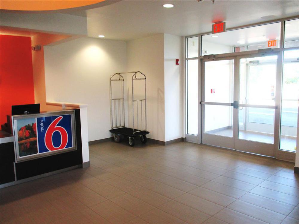 Motel 6 Wilkes Barre Arena Interior photo