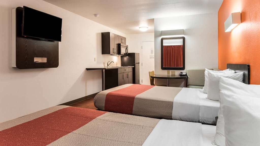 Motel 6 Wilkes Barre Arena Room photo